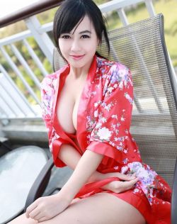 全程都很黄尺度大的电影