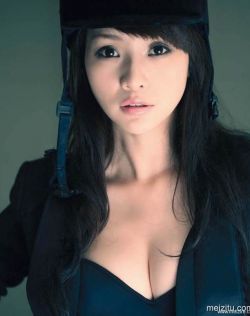 制服美腿在线