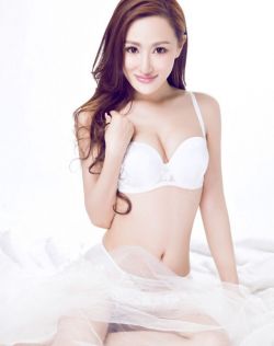日韩欧美一区二区久久黑人